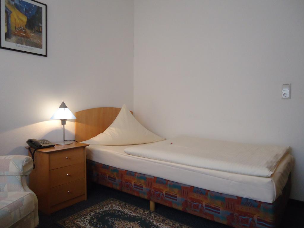 Hotel Central 上乌瑟尔 外观 照片